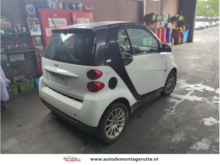 Smart Fortwo Coupé 1.0 45 KW Sloopvoertuig (2007, Zwart)