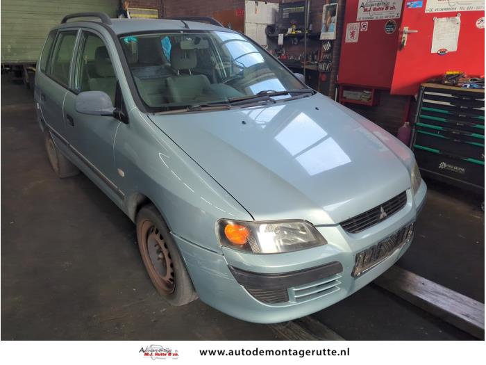 Mitsubishi Space Star 1.6 16V Sloopvoertuig (2004, Grijs)