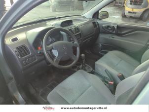 Mitsubishi Space Star 1.6 16V Sloopvoertuig (2004, Grijs)