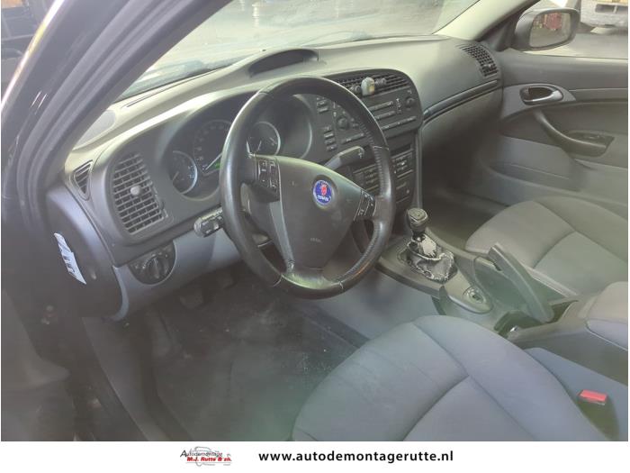 Saab 9-3 II Sport Sedan 1.8i 16V Sloopvoertuig (2005, Blauw)