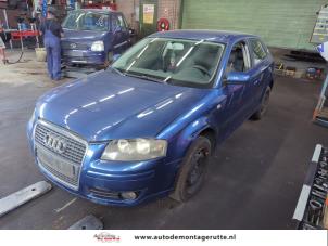 Audi A3 1.6 Sloopvoertuig (2007, Blauw)
