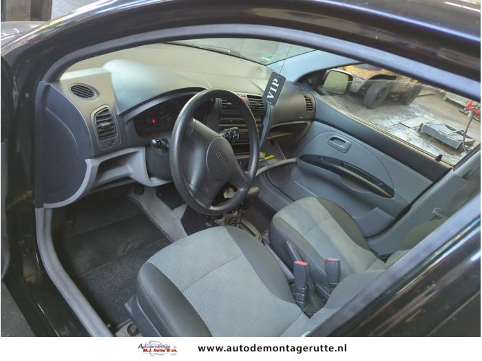 Kia Picanto 1.1 12V Sloopvoertuig (2004, Zwart)