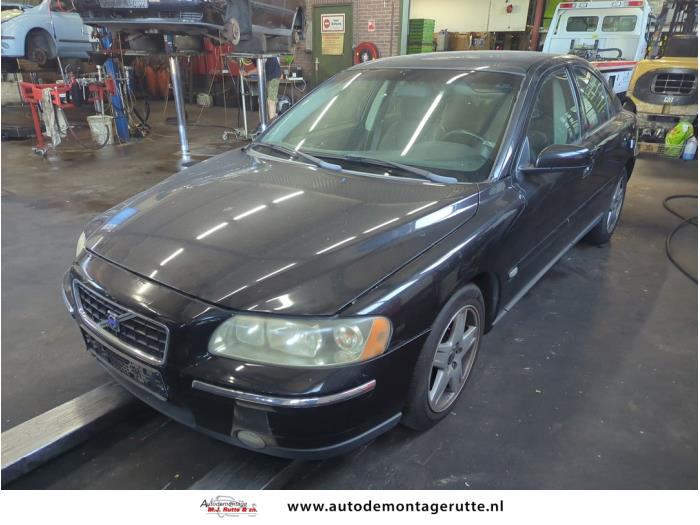 Volvo S60 I 2.4 20V 140  (Sloop)