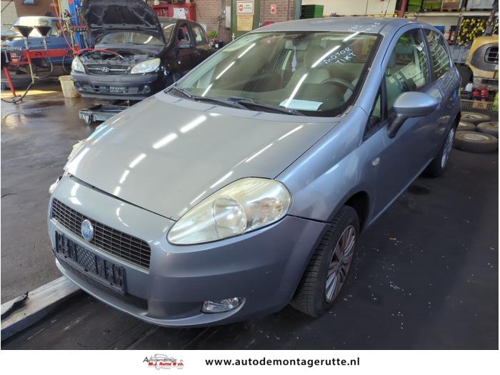 Fiat Grande Punto 1.4  (Sloop)