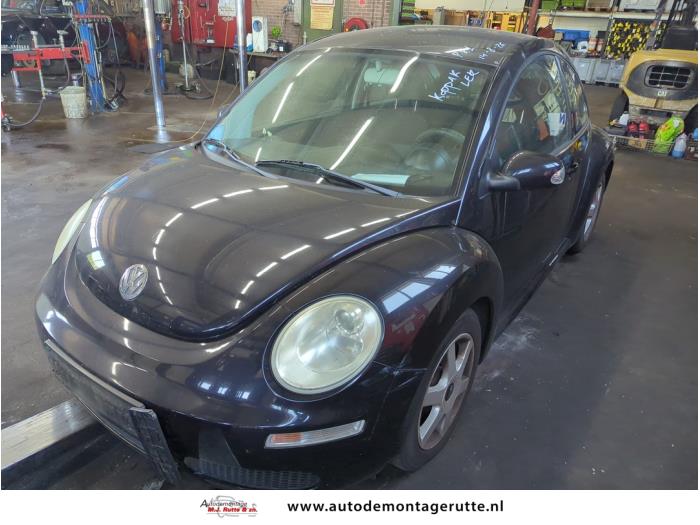 Volkswagen New Beetle 1.6  (Sloop)