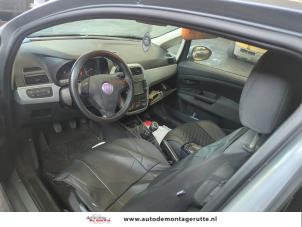 Fiat Grande Punto 1.2 Sloopvoertuig (2008, Grijs)