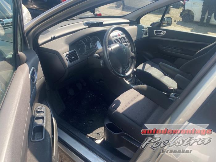 Peugeot 307 SW 1.6 16V Sloopvoertuig (2004, Metallic, Grijs)