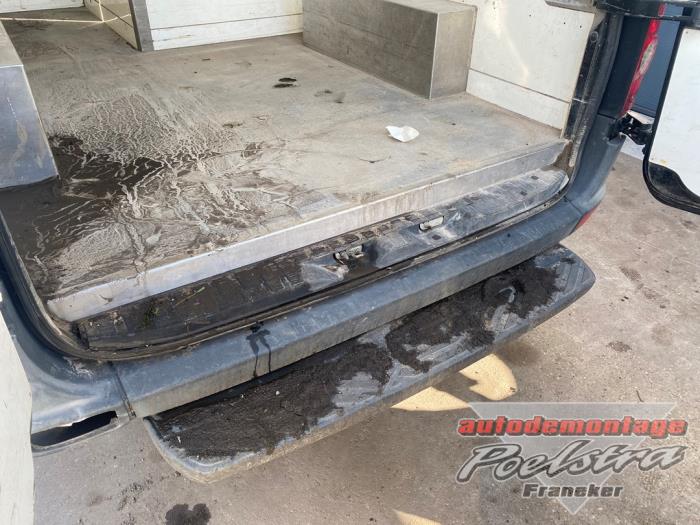 Volkswagen Crafter 2.5 TDI 30/32/35/46/50 Sloopvoertuig (2011, Zwart)