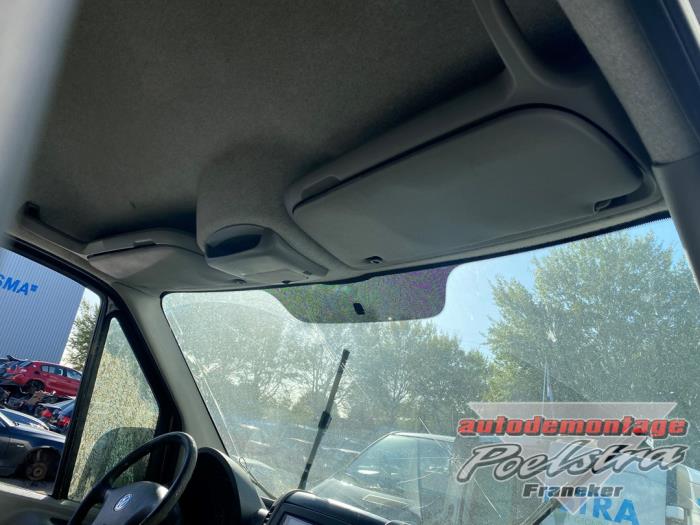 Volkswagen Crafter 2.5 TDI 30/32/35/46/50 Sloopvoertuig (2011, Zwart)