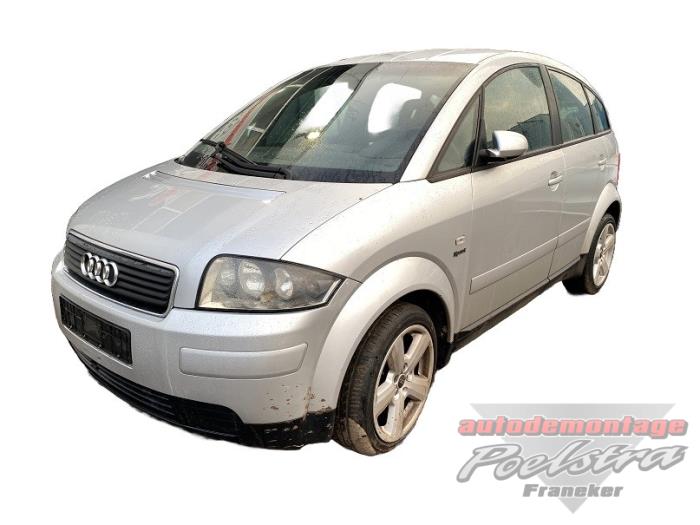 Audi A2 1.4 16V Sloopvoertuig (2005, Metallic, Grijs)