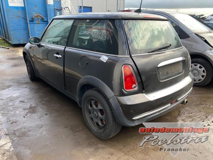 Mini Mini Sloopvoertuig (2002, Zwart, Wit)