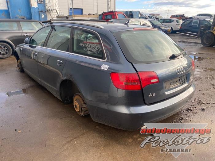 Audi A6 Avant 2.7 TDI V6 24V Quattro Sloopvoertuig (2006, Blauw)
