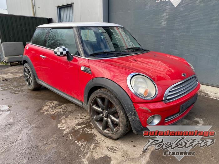 Mini Mini 1.6 16V Cooper Sloopvoertuig (2007, Rood)