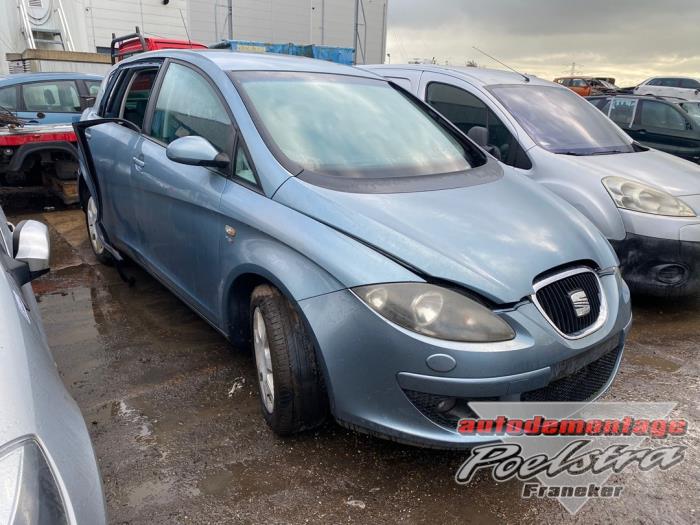 Seat Toledo 2.0 FSI 16V Sloopvoertuig (2005, Blauw)