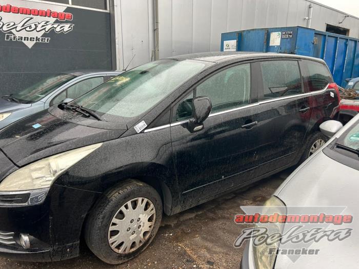 Peugeot 5008 I 1.6 VTI 16V Sloopvoertuig (2012, Zwart)
