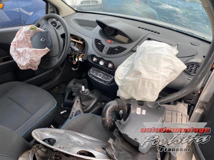 Renault Twingo II 1.2 16V Sloopvoertuig (2010, Grijs)