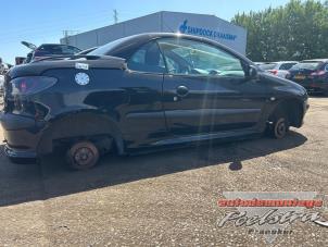 Peugeot 206 CC 1.6 16V Sloopvoertuig (2002, Zwart)