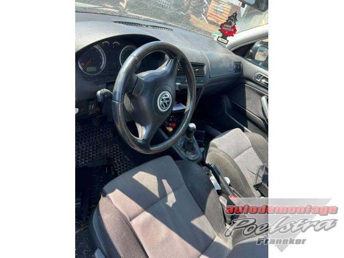 Volkswagen Golf IV 2.0 Sloopvoertuig (2001, Zwart)