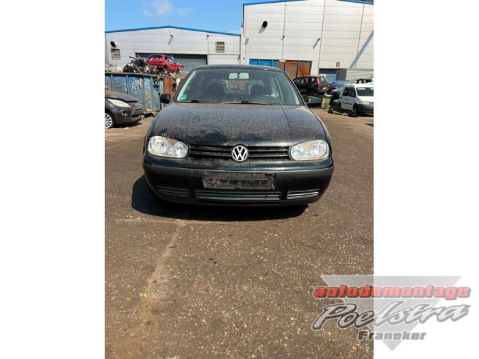 Volkswagen Golf IV 2.0 Sloopvoertuig (2001, Zwart)
