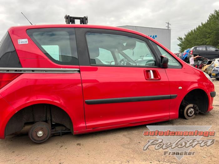 Peugeot 1007 1.4 Sloopvoertuig (2008, Rood)