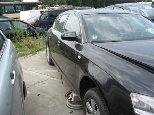Audi A6 Avant 2.0 TDI 16V Sloopvoertuig (2005)