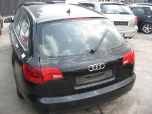 Audi A6 Avant 2.0 TDI 16V Sloopvoertuig (2005)