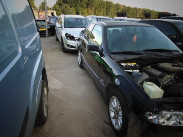 BMW 3 serie 316i Sloopvoertuig (1995, Zwart)