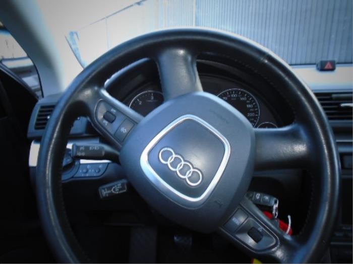 Audi A4 Avant 2.0 TDI 16V Sloopvoertuig (2005, Zwart)