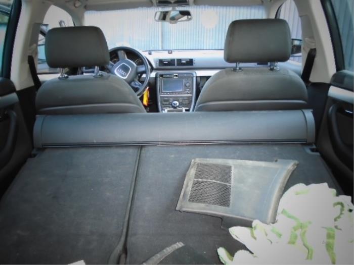 Audi A4 Avant 2.0 TDI 16V Sloopvoertuig (2005, Zwart)