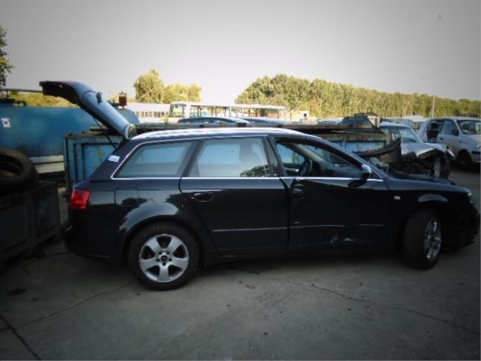 Audi A4 Avant 2.0 TDI 16V Sloopvoertuig (2005, Zwart)
