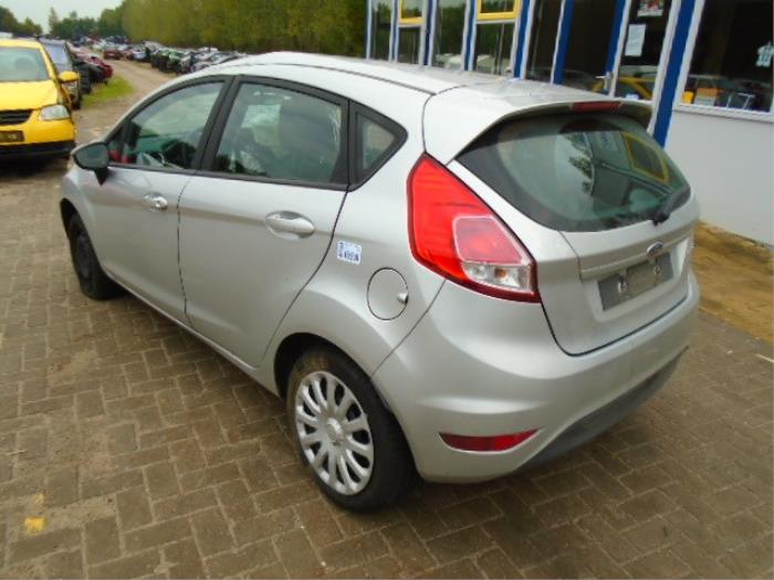 Ford Fiesta 6 1.0 Ti-VCT 12V 65 Sloopvoertuig (2015, Grijs)