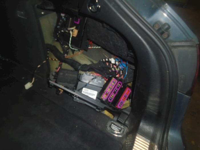 Audi A4 Avant 2.0 TDI 16V Sloopvoertuig (2008, Grijs)