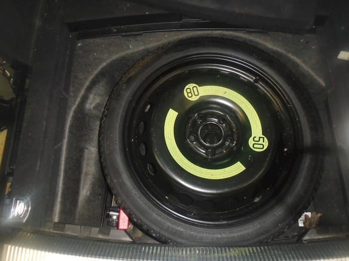 Audi A4 Avant 2.0 TDI 16V Sloopvoertuig (2008, Grijs)