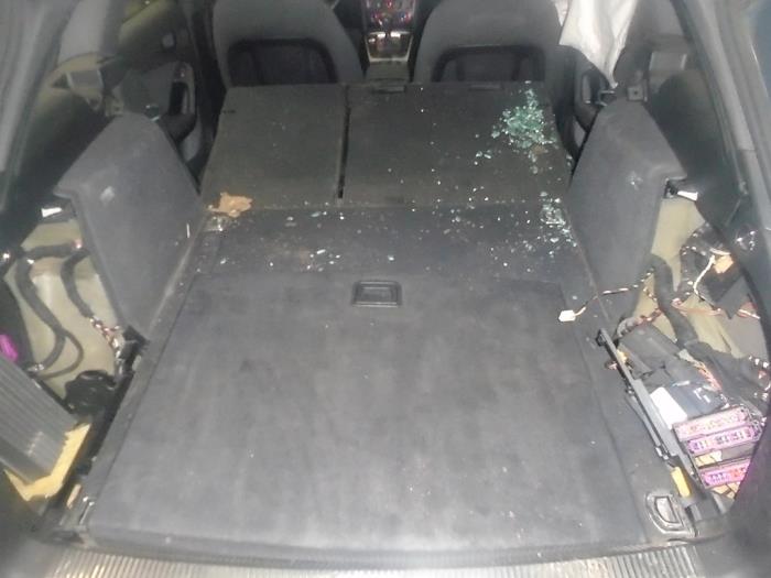 Audi A4 Avant 2.0 TDI 16V Sloopvoertuig (2008, Grijs)