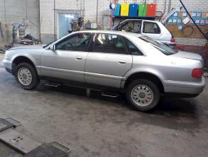 Audi A8 2.8 V6 30V Sloopvoertuig (2001, Grijs)