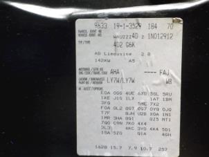 Audi A8 2.8 V6 30V Sloopvoertuig (2001, Grijs)