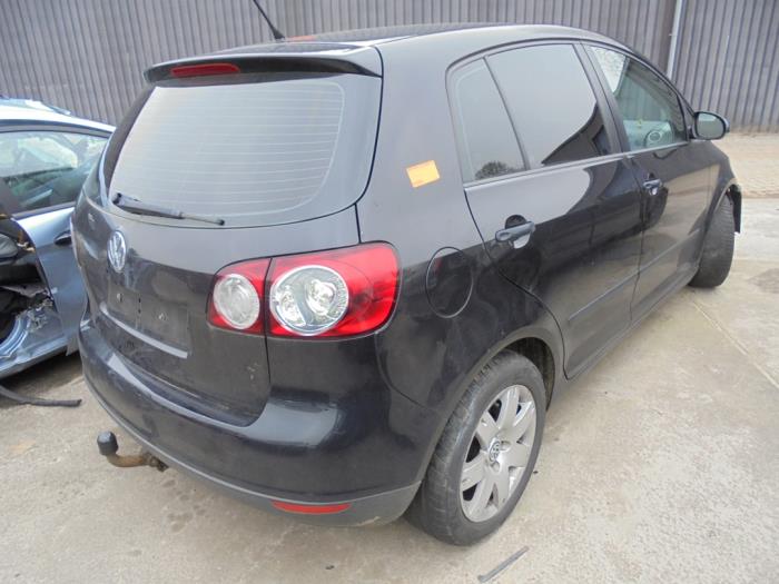 Volkswagen Golf Plus 1.9 TDI 105 Sloopvoertuig (2005, Metallic, Zwart)