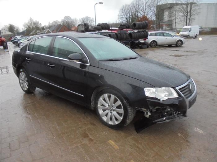 Volkswagen Passat 1.9 TDI Sloopvoertuig (2005, Zwart)