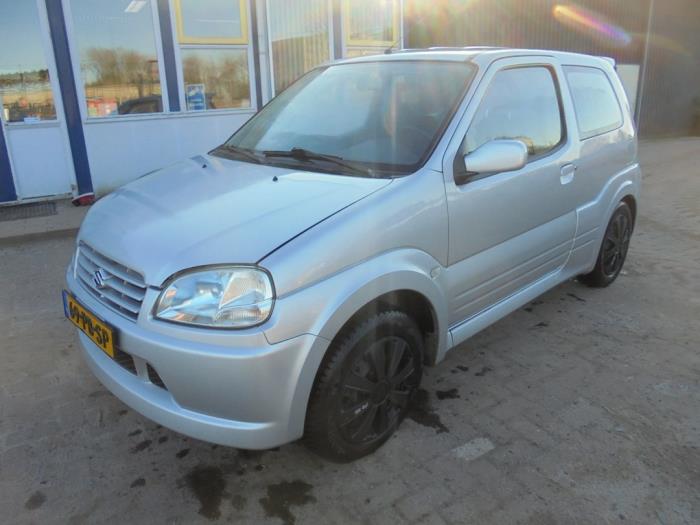 Suzuki Ignis 1.5 16V Sport Sloopvoertuig (2004, Grijs)