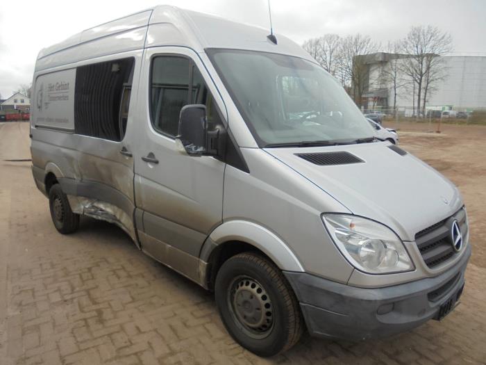 Mercedes Sprinter 3t 216 CDI 16V Sloopvoertuig (2012, Graniet)