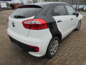 Kia Rio III 1.1 CRDi VGT 12V Sloopvoertuig (2016, Zwart)