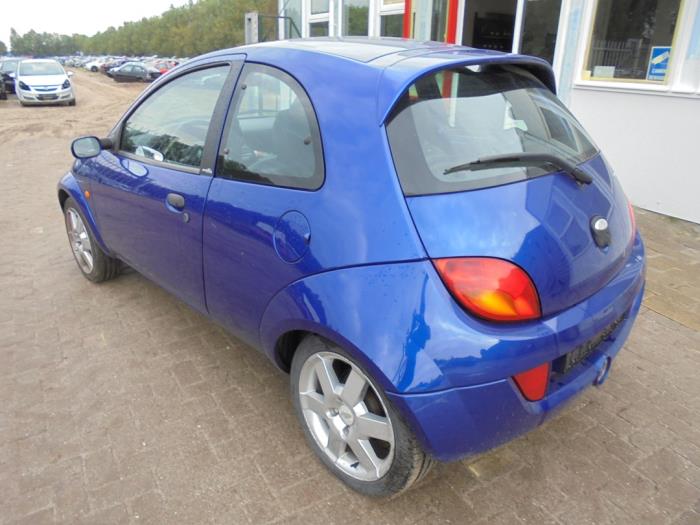Ford Ka I 1.6i SportKa Sloopvoertuig (2005, Blauw)