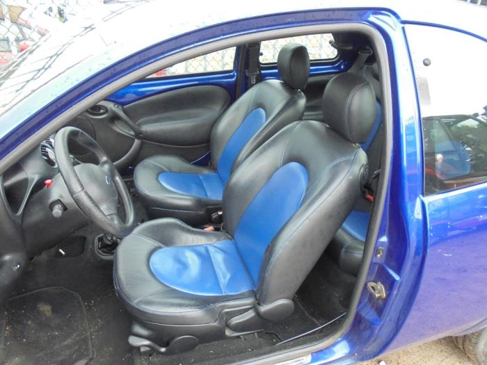 Ford Ka I 1.6i SportKa Sloopvoertuig (2005, Blauw)