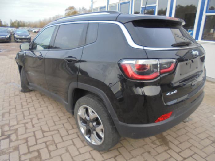 Jeep Compass II 1.4 Multi Air2 16V 4x4 Sloopvoertuig (2017, Zwart)