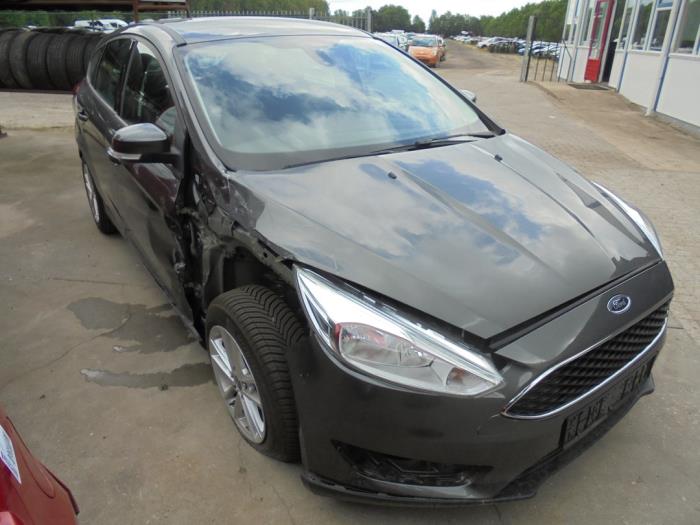 Ford Focus 3 1.0 Ti-VCT EcoBoost 12V 100 Sloopvoertuig (2015, Grijs)