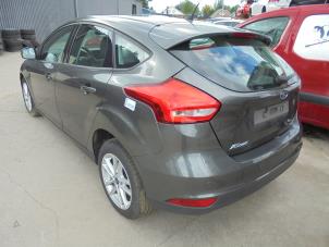 Ford Focus 3 1.0 Ti-VCT EcoBoost 12V 100 Sloopvoertuig (2015, Grijs)