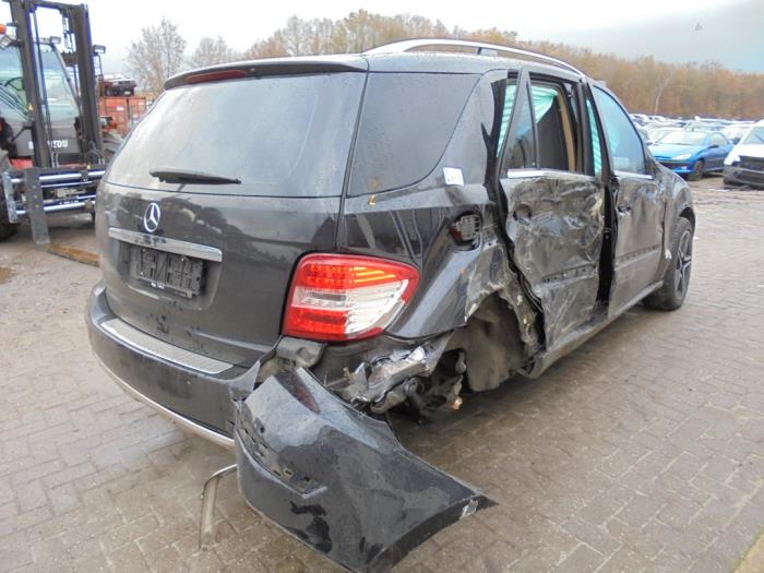 Mercedes ML II 3.0 ML-320 CDI 4-Matic V6 24V Sloopvoertuig (2009, Graniet)