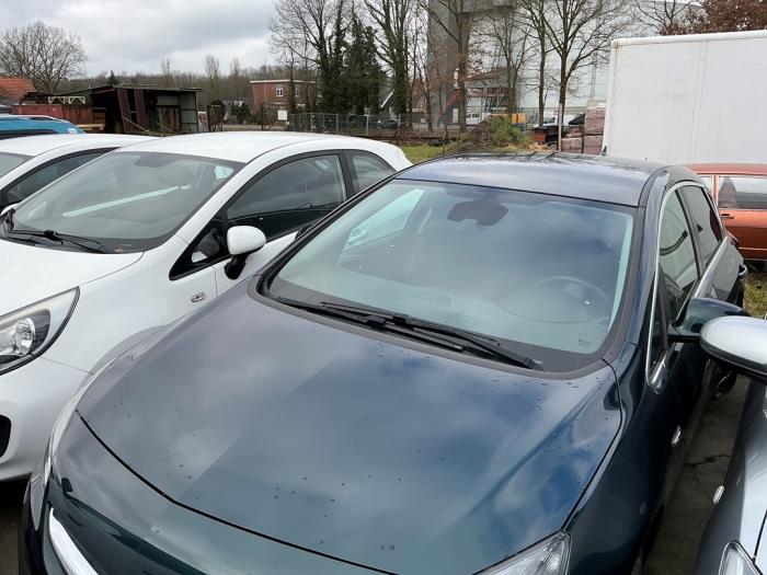 Opel Astra J 1.4 Turbo 16V ecoFLEX 120 Sloopvoertuig (2015, Groen)