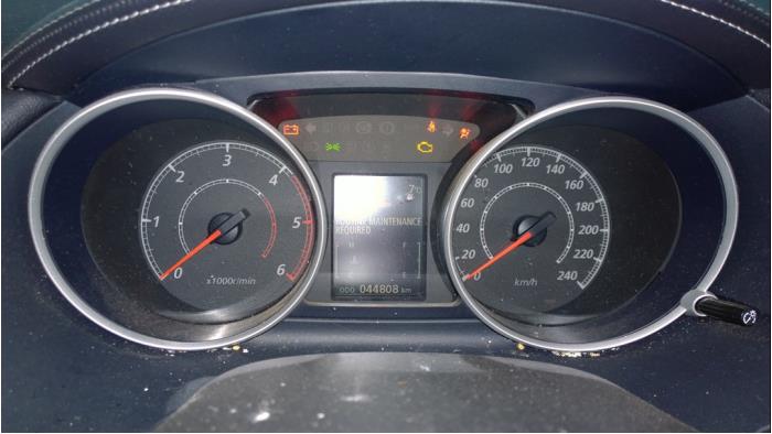 Mitsubishi Outlander 2.2 DI-D 16V Clear Tec 4x4 Sloopvoertuig (2012, Zwart)