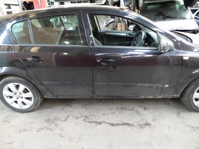 Opel Astra H 1.6 16V Twinport Sloopvoertuig (2005, Zwart)